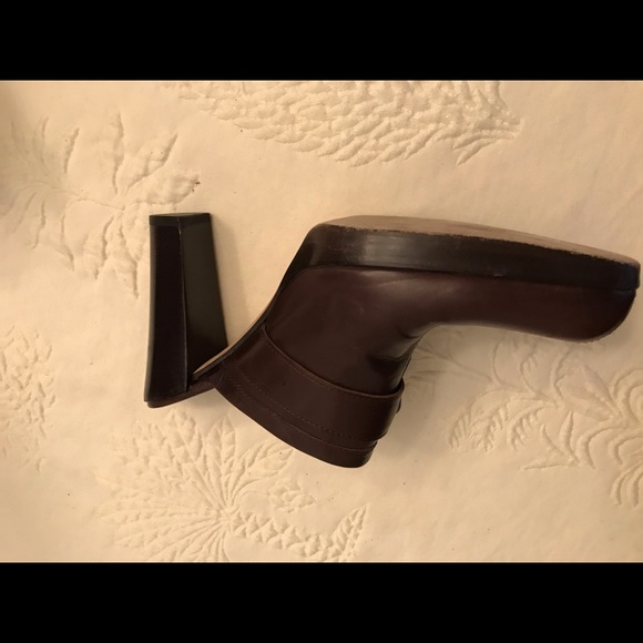 Yves Saint Laurent designer Platform Shoes - Picture 6 of 12